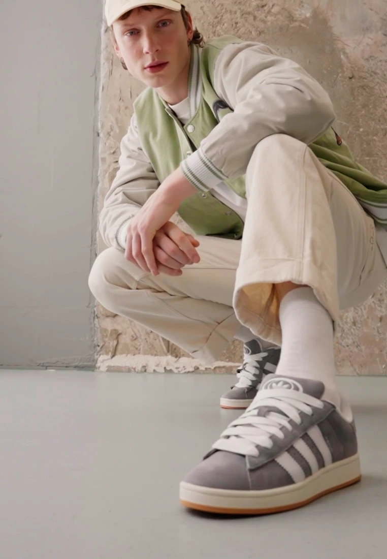 Adidas Originals CAMPUS 00S UNISEX - Sneaker Low - Grey Three/footwear White/off White 2 Adidas Originals CAMPUS 00S UNISEX - Sneaker Low - Grey Three/footwear White/off White – Bild 2