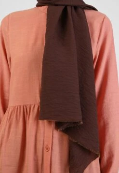 TUVA - Schal - Brown 9 TUVA - Schal - Brown -Friboo Verkauf Geschaft 02175a8e57584b339349302fa4bfcebf