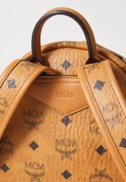 MCM STARK VI BACKPACK - Rucksack - Cognac 11 MCM STARK VI BACKPACK - Rucksack - Cognac -Friboo Verkauf Geschaft 031c58e34a3f40218020008a83f887ec