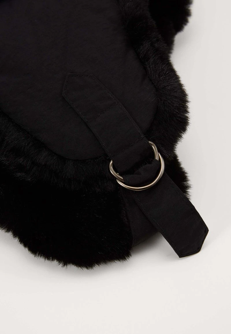 URBAN CLASSICS TRAPPER HAT - Mütze - Black 3 URBAN CLASSICS TRAPPER HAT - Mütze - Black – Bild 3