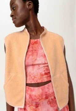 ACTIVE UNISEX - Weste - Apricot 8 ACTIVE UNISEX - Weste - Apricot -Friboo Verkauf Geschaft 0c2981f5035b4b26b46dafcb0bc6bf39