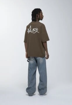 STAR UNISEX - T-Shirt Print - Brown 8 STAR UNISEX - T-Shirt Print - Brown -Friboo Verkauf Geschaft 12e7219bd84e4fe6a8af99d22949a53b