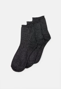 Pieces 3 PACK - Socken - Cloud Dancer -Friboo Verkauf Geschaft 19558b67c65246b0bd335bce0c06196c