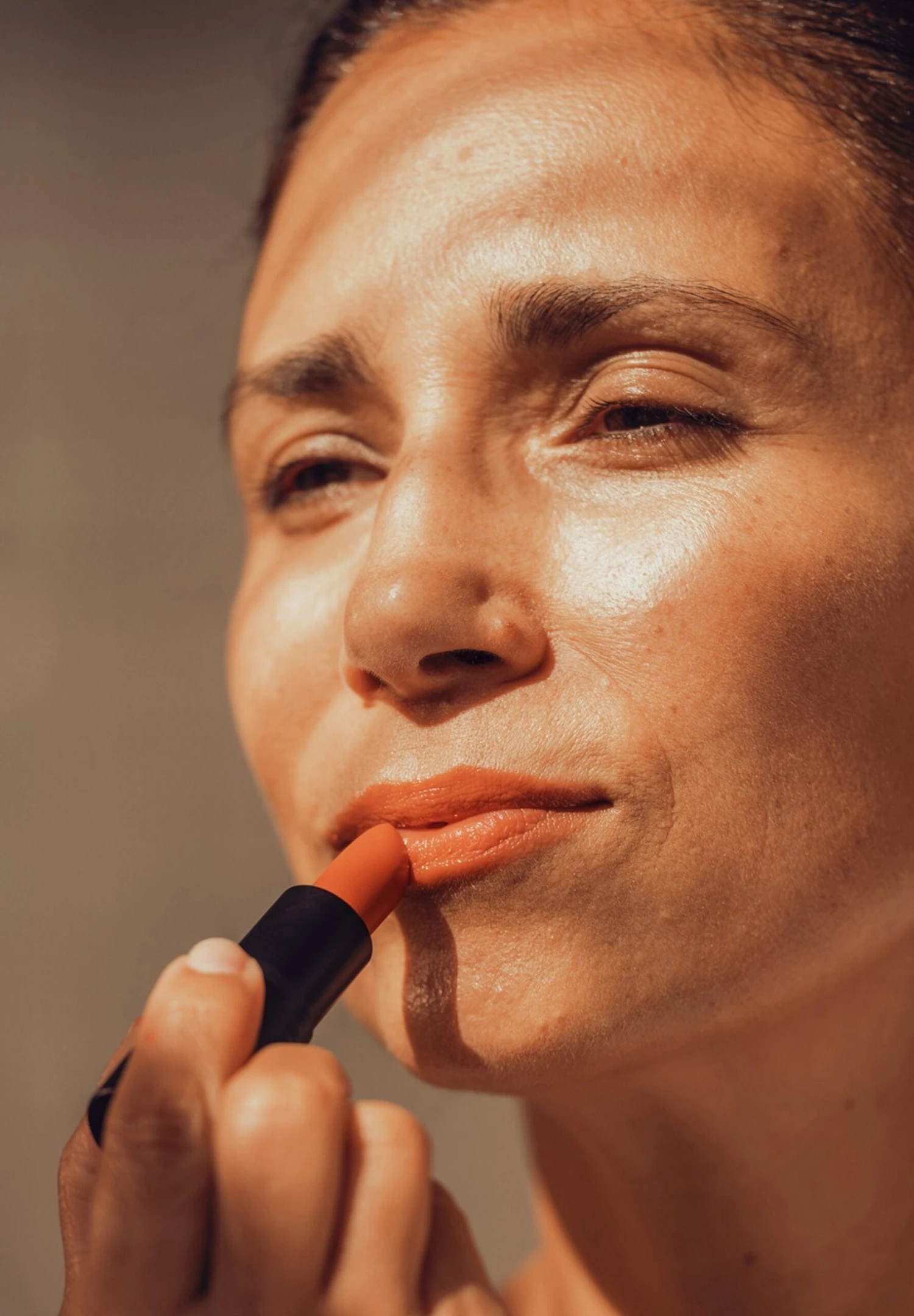 HYALURON LIPPENBALSAM - Lipstick - Pfirsich 2 HYALURON LIPPENBALSAM - Lipstick - Pfirsich – Bild 2