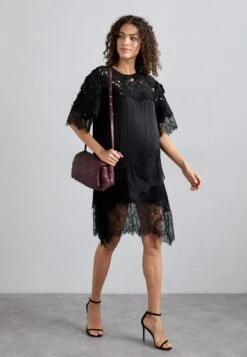 MUNTHE FOLUKE - Cross Body Bag - Bordeaux 10 MUNTHE FOLUKE - Cross Body Bag - Bordeaux -Friboo Verkauf Geschaft 1c54069768bc4cae9b76f3d390a026a7