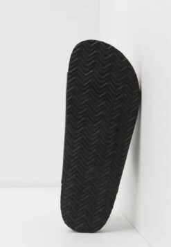 Pier One UNISEX - Hausschuh - Brown -Friboo Verkauf Geschaft 23e143c048ee4fd8b5e22a3556ccfbfb