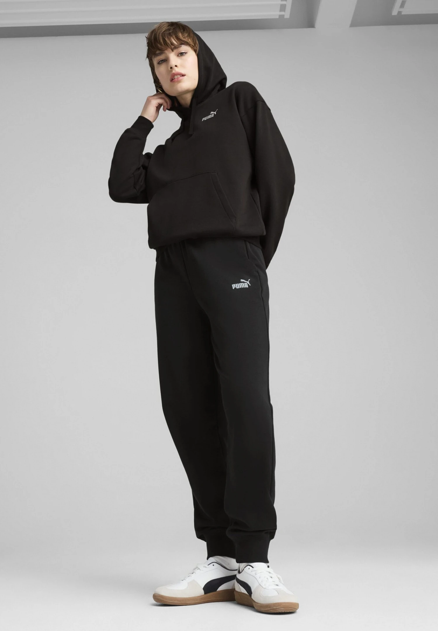 Puma ESSENTIALS SMALL LOGO COMFORT - Hoodie - Black 3 Puma ESSENTIALS SMALL LOGO COMFORT - Hoodie - Black – Bild 3