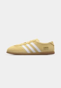 Adidas Originals GAZELLE LO PRO W - Trainers - Black/white/gum -Friboo Verkauf Geschaft 30f2e0b55c2e47f199a05bc46abed750