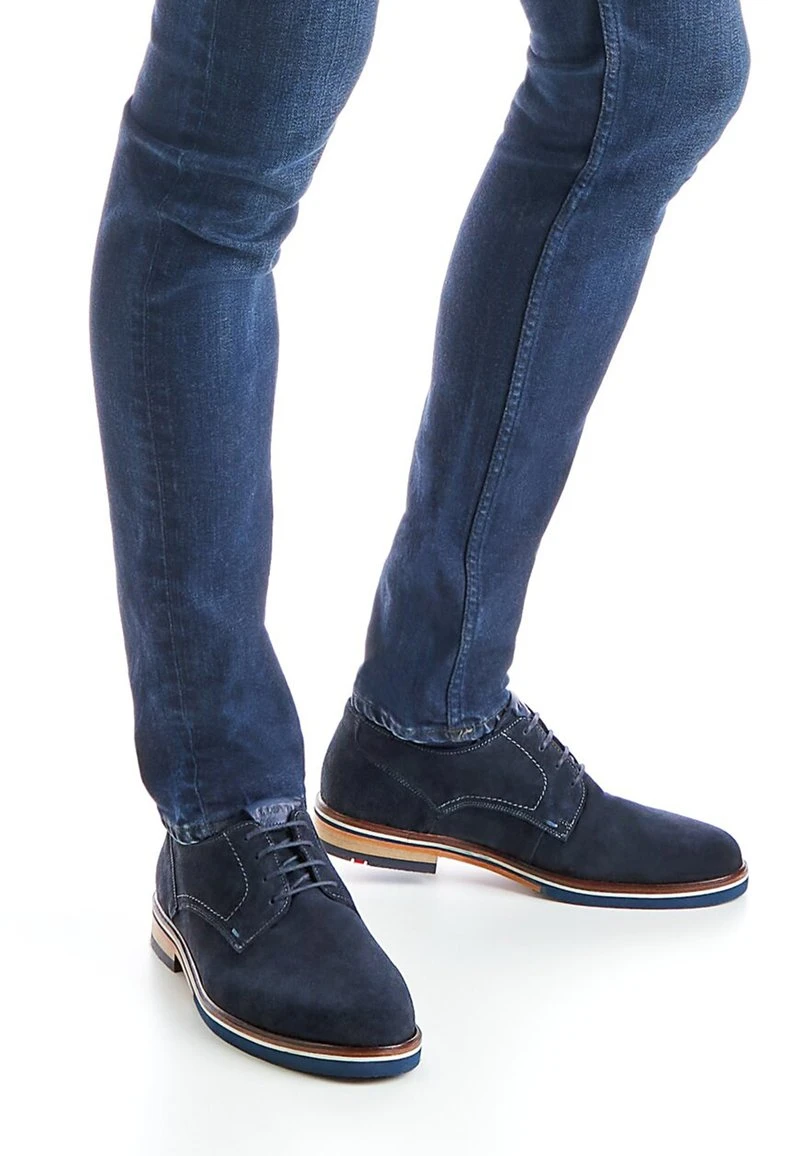 Lloyd KEAST - Schnürer - Ocean 1 Lloyd KEAST - Schnürer - Ocean