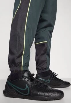 Nike Performance Tracksuit Bottoms - Seaweed/black/limelight 12 Nike Performance Tracksuit Bottoms - Seaweed/black/limelight -Friboo Verkauf Geschaft 3b743237ae964af7b9e9f773d1b69c36