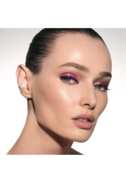 SKIN FETISH: SUBLIME SKIN HIGHLIGHTER NUDE OPAL - Bronzer - 0 10 SKIN FETISH: SUBLIME SKIN HIGHLIGHTER NUDE OPAL - Bronzer - 0 -Friboo Verkauf Geschaft 3c04bf8db0e242679b17463b765dc38b