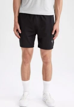 DeFacto Shorts - Black