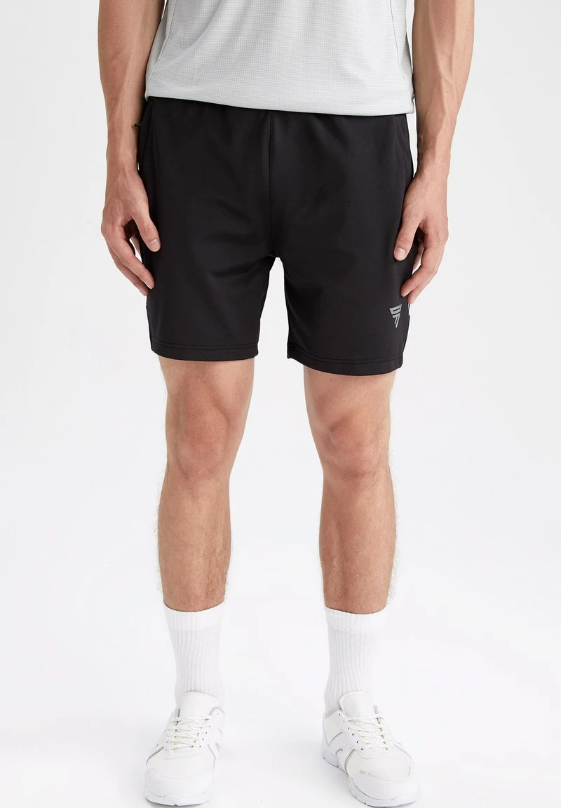 DeFacto Shorts - Black 1 DeFacto Shorts - Black