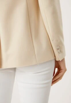 S.Oliver BLACK LABEL Kurzmantel - Butter -Friboo Verkauf Geschaft 484f458de6a54a3db48012281a979c5a