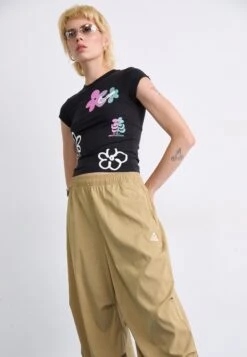 ACTIVITORIUM PANT - Trousers - Parachute Beige/light Khaki/mosswood Brown/summit White -Friboo Verkauf Geschaft 5174636fed1348039dda2895e559ef1f