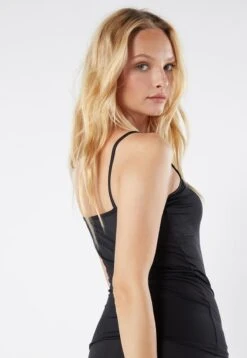 Intimissimi MIT SCHMALEN TRÄGERN AUS LEICHTER MIKROFASER - Unterhemd/-shirt - Nero 8 Intimissimi MIT SCHMALEN TRÄGERN AUS LEICHTER MIKROFASER - Unterhemd/-shirt - Nero -Friboo Verkauf Geschaft 5406397d4a784bfab785a40bc5d327ad