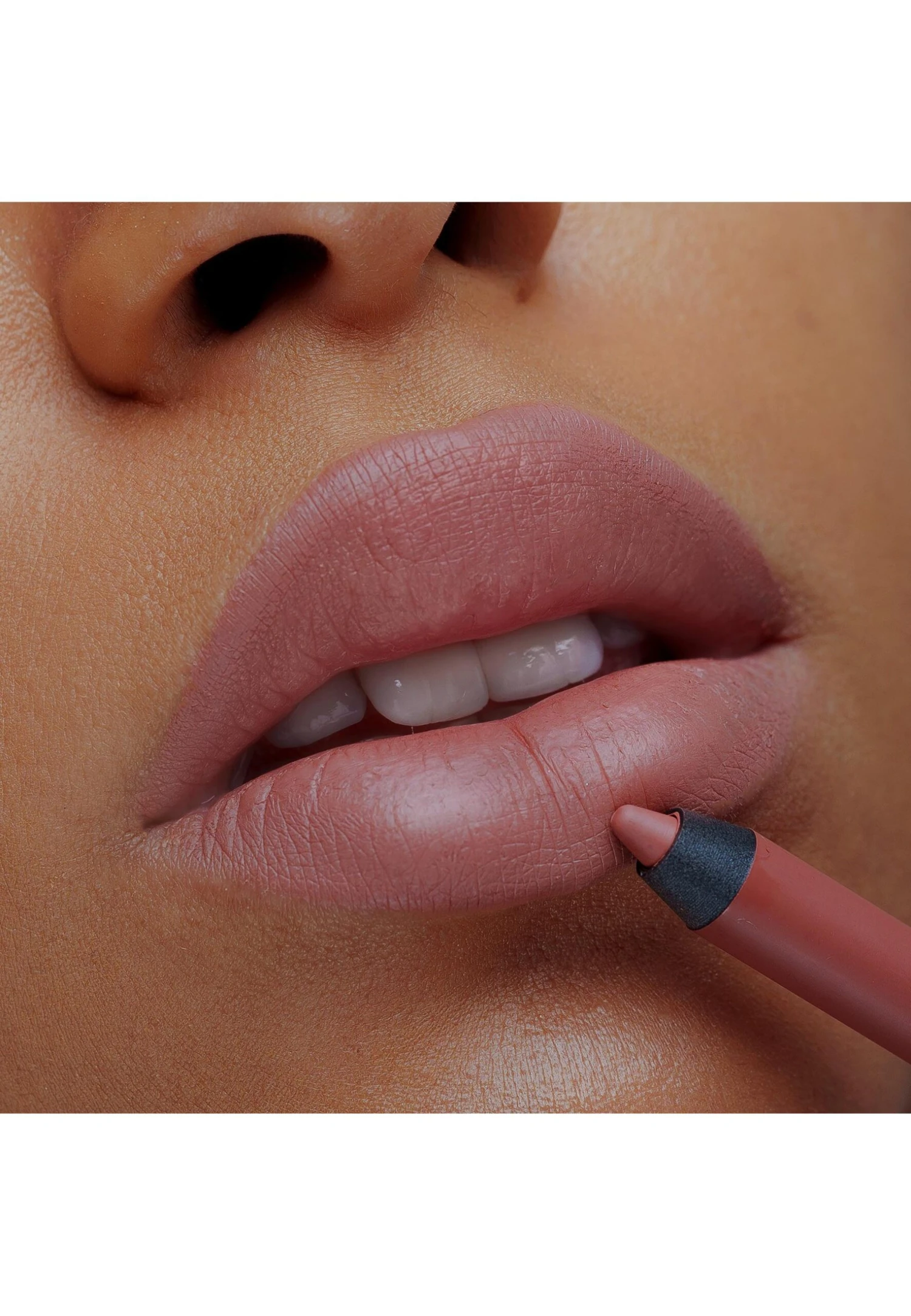 CLOSE-UP LIP SHAPER - Lip Liner - Light Neutral-rosy Nude 3 CLOSE-UP LIP SHAPER - Lip Liner - Light Neutral-rosy Nude – Bild 3