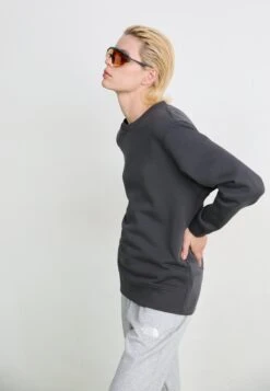 The North Face ESSENTIAL JOGGER - Tracksuit Bottoms - Light Grey Heather 10 The North Face ESSENTIAL JOGGER - Tracksuit Bottoms - Light Grey Heather -Friboo Verkauf Geschaft 57d15d53616740f38bb59f92a4989823