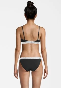 Fila SANMING SET - Bikini - Black 8 Fila SANMING SET - Bikini - Black -Friboo Verkauf Geschaft 69e51e6d22b94a1290ea9bf3a4da6e65