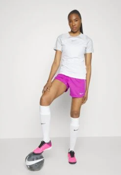 Nike Performance Kurze Sporthose - Vivid Purple/rush Fuchsia/white -Friboo Verkauf Geschaft 7550507b7b8a47efbf06a97405e4b4cf