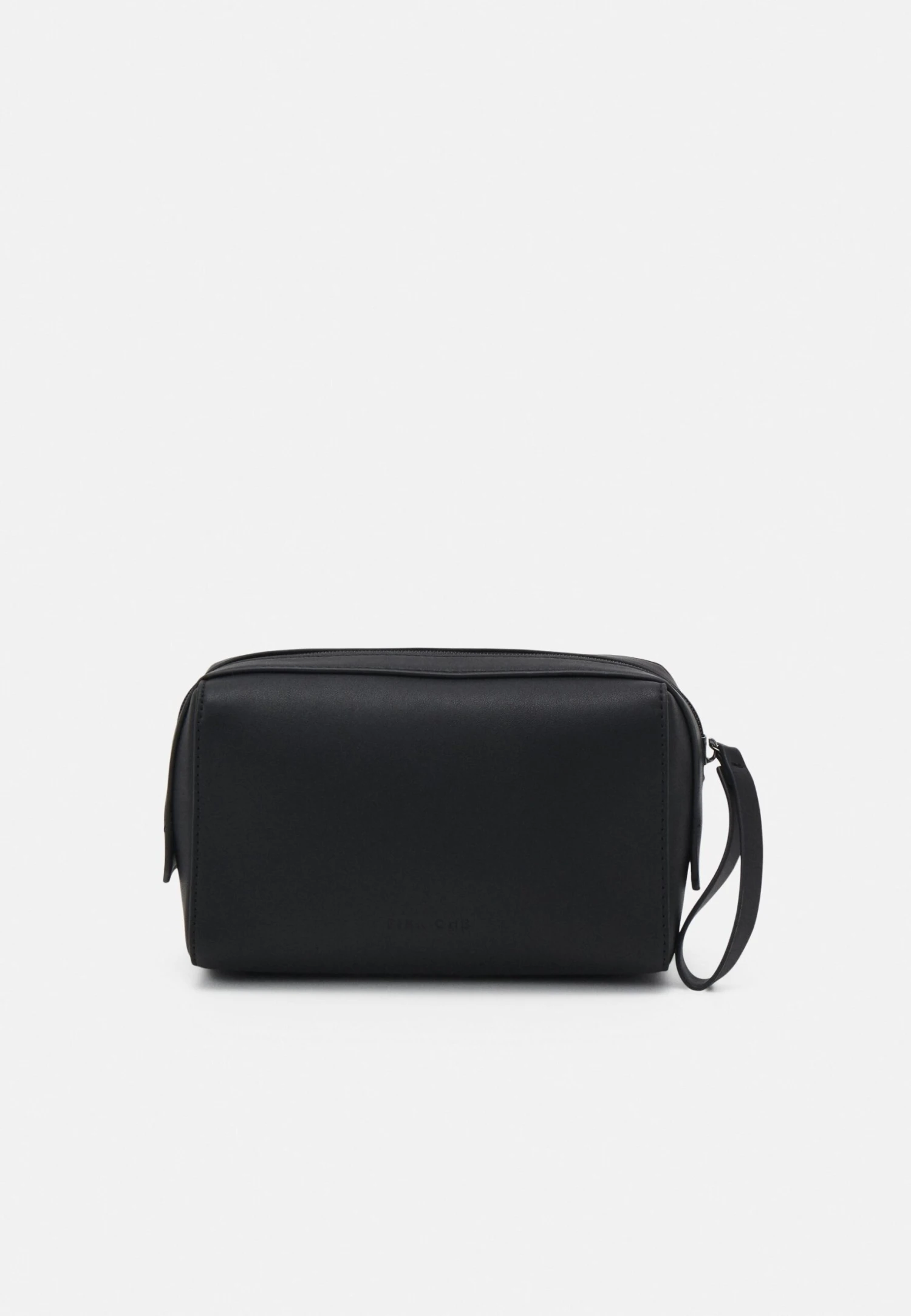 Pier One Wash Bag - Black 1 Pier One Wash Bag - Black