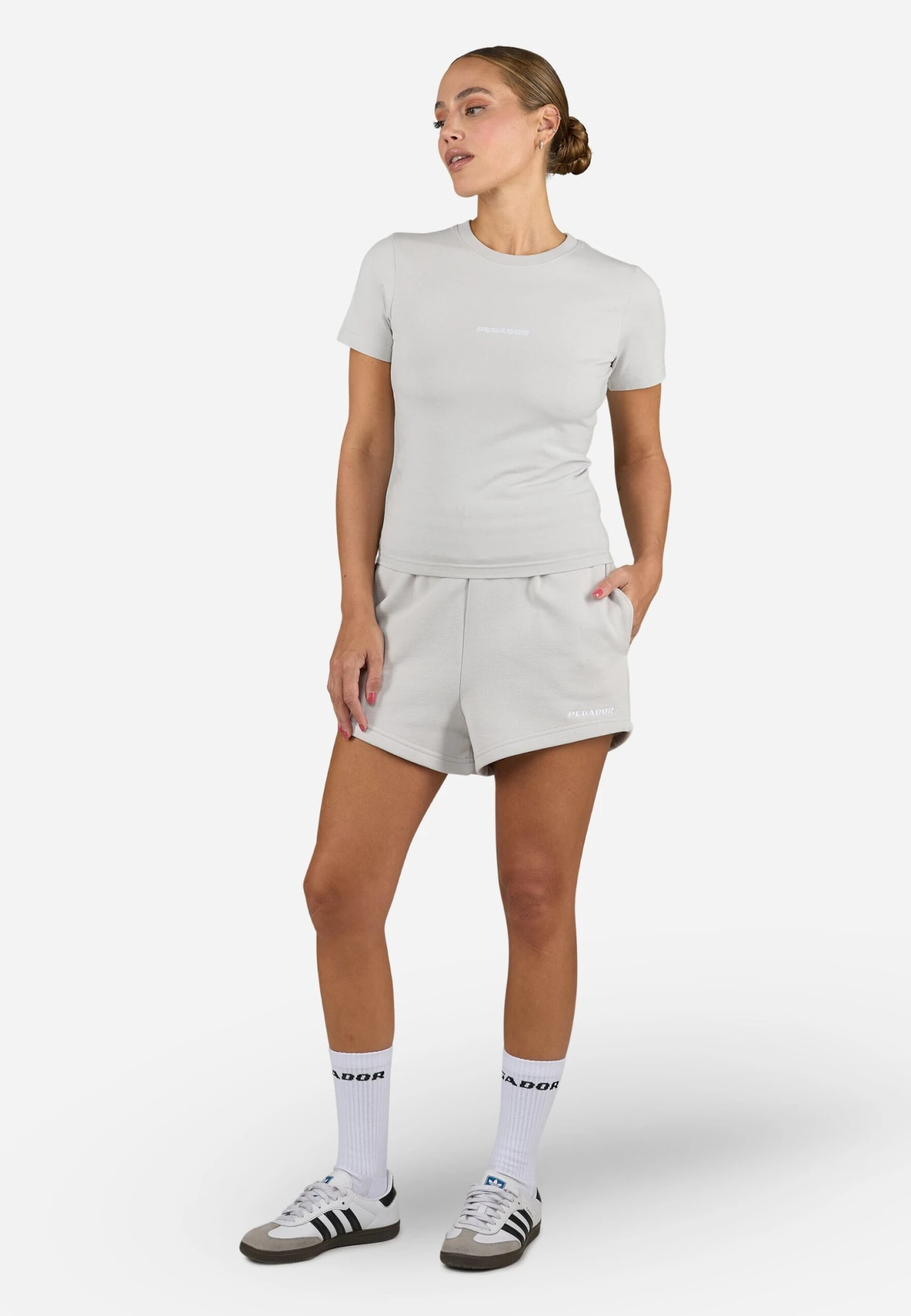 Pegador YONA SLIM TEE - Basic T-shirt - Washed Pure Grey/white Gum 2 Pegador YONA SLIM TEE - Basic T-shirt - Washed Pure Grey/white Gum – Bild 2