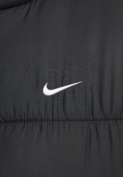 Nike Sportswear Waistcoat - Black White 12 Nike Sportswear Waistcoat - Black White -Friboo Verkauf Geschaft 7a9ad998cf2347bb8e76647a8864dad1