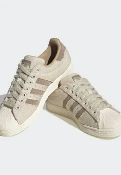 Adidas Originals SUPERSTAR UNISEX - Sneaker Low - Pantone/magic Beige/cream White 10 Adidas Originals SUPERSTAR UNISEX - Sneaker Low - Pantone/magic Beige/cream White -Friboo Verkauf Geschaft 7b621ad6774042e8a0970309063dde47