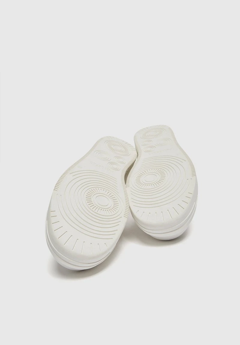 PULL & BEAR BASIC - Sneaker Low - White 4 PULL & BEAR BASIC - Sneaker Low - White – Bild 4