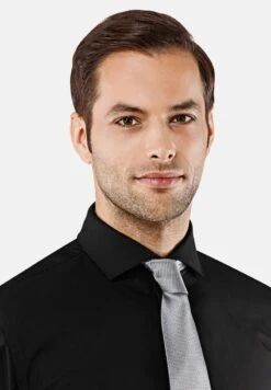 FITTED NON IRON CUTAWAY COLLAR - Businesshemd - Schwarz 8 FITTED NON IRON CUTAWAY COLLAR - Businesshemd - Schwarz -Friboo Verkauf Geschaft 7c99f0890d3a4915ac7dc0a86372413e