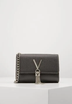 Valentino Bags DIVINA - Cross Body Bag - Black -Friboo Verkauf Geschaft 7e272de91fc749e1a5822f204707444a