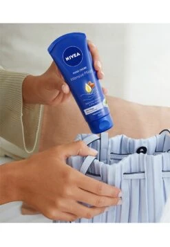 NIVEA HAND INTENSIVE CARE - Handcreme - - 9 NIVEA HAND INTENSIVE CARE - Handcreme - - -Friboo Verkauf Geschaft 80e11dc1bcb44206a28a4f73c1883c4f