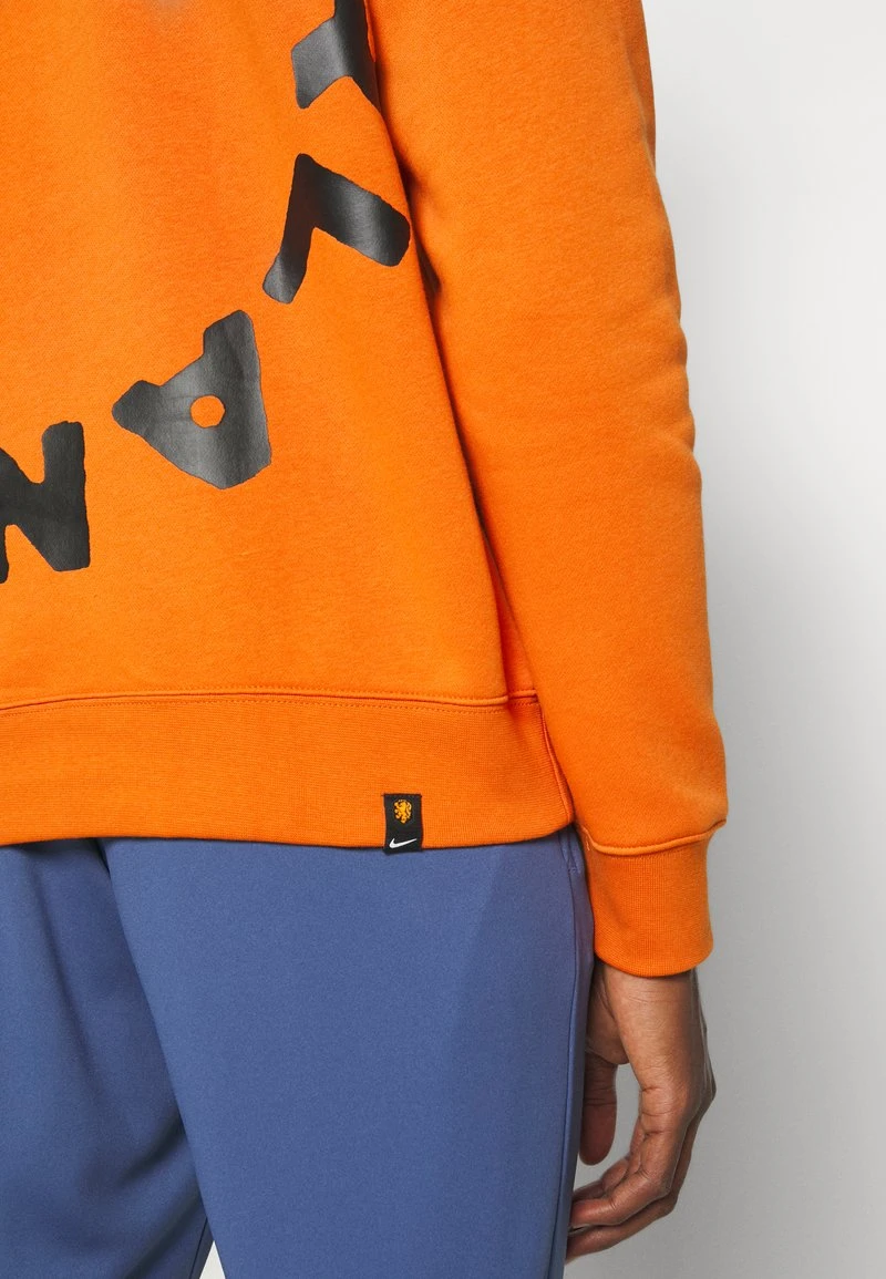 Nike Performance NETHERLANDS KNVB CLUB HOODIE - Nationalmannschaft - Campfire Orange/black 5 Nike Performance NETHERLANDS KNVB CLUB HOODIE - Nationalmannschaft - Campfire Orange/black – Bild 5