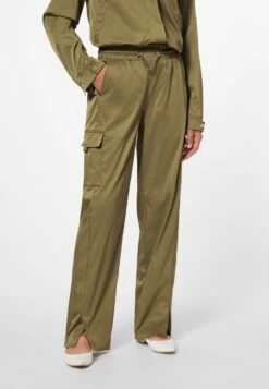 MIT GLANZ - Cargohose - Wasabigrün