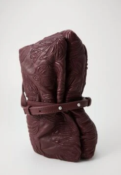 MUNTHE FOLUKE - Cross Body Bag - Bordeaux 13 MUNTHE FOLUKE - Cross Body Bag - Bordeaux -Friboo Verkauf Geschaft 92b983773d3c48c6b55e1a7a2d6cb741