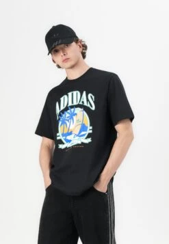 Adidas Originals RETRO HOLIDAY UNISEX - Print T-shirt - Black 9 Adidas Originals RETRO HOLIDAY UNISEX - Print T-shirt - Black -Friboo Verkauf Geschaft 95a40ff92ab04238af9bf8d533bef132