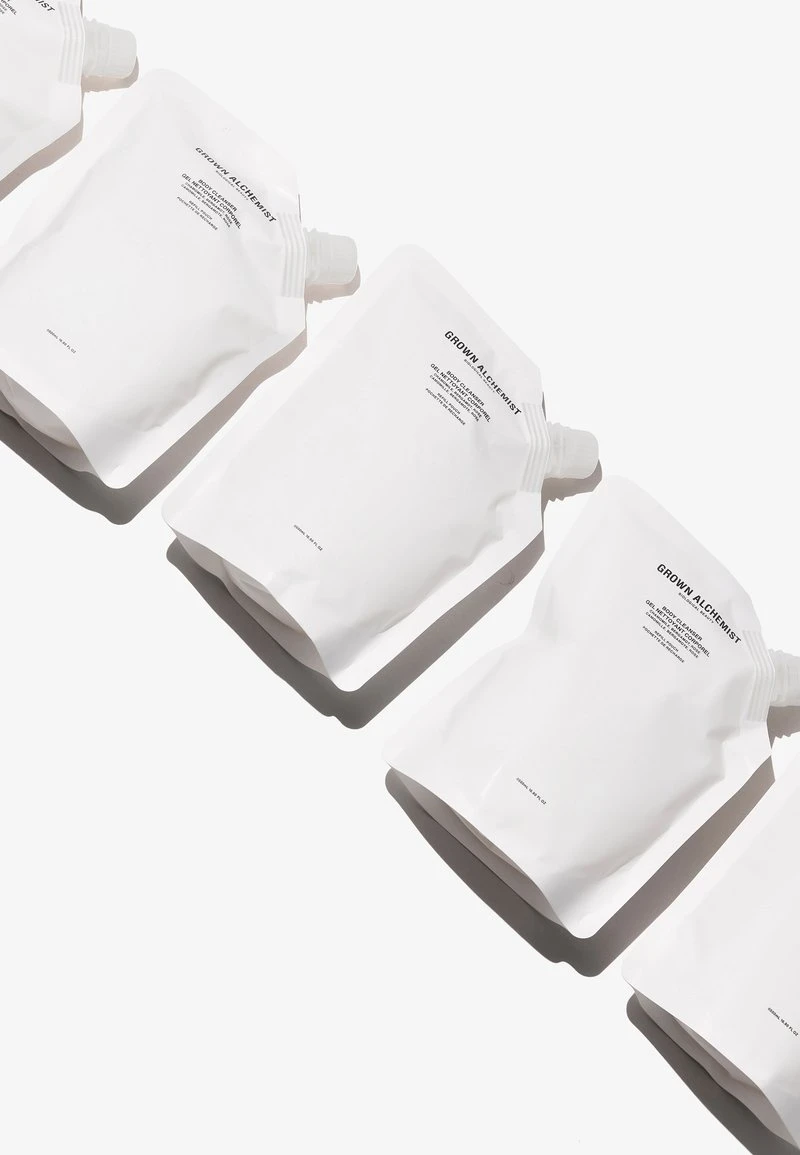 Grown Alchemist BODY CLEANSER REFILL: CHAMOMILE, BERGAMOT, ROSE - Duschgel - - 2 Grown Alchemist BODY CLEANSER REFILL: CHAMOMILE, BERGAMOT, ROSE - Duschgel - - – Bild 2