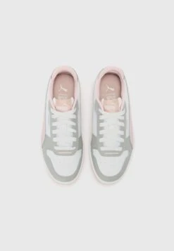 Puma CARINA STREET - Trainers - White/mauve Mist/gray Echo 23 Puma CARINA STREET - Trainers - White/mauve Mist/gray Echo -Friboo Verkauf Geschaft 9cbbb939be5f47a9baf3ab91a3a2dc6e