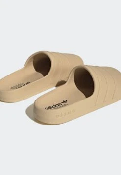 Adidas Originals ADIFOM ADILETTE UNISEX - Badesandale - Magic Beige Magic Beige Core Black -Friboo Verkauf Geschaft 9f732a3311a14f8d92a03dd1ce1cf76f