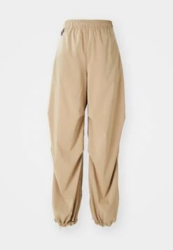 ACTIVITORIUM PANT - Trousers - Parachute Beige/light Khaki/mosswood Brown/summit White -Friboo Verkauf Geschaft a296db70d7a1466a81e6702cb3b32582