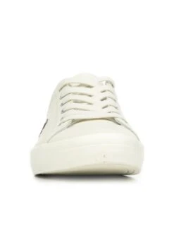 Fred Perry Trainers - Light Ecru -Friboo Verkauf Geschaft a441d389e6834e9ebdf68b1e4b8ef5db