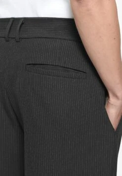 PINSTRIPED REGULAR TAILORED PANTS UNISEX - Trousers - Black 11 PINSTRIPED REGULAR TAILORED PANTS UNISEX - Trousers - Black -Friboo Verkauf Geschaft af44d93c708640b6965cc12e0d169dab