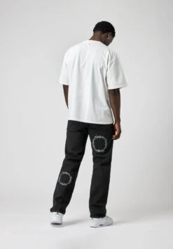 ROUND LOGO PRINT - Jeans Relaxed Fit - Black Washed -Friboo Verkauf Geschaft af7b39111d5c4b7f89a63b8d7e58e12c