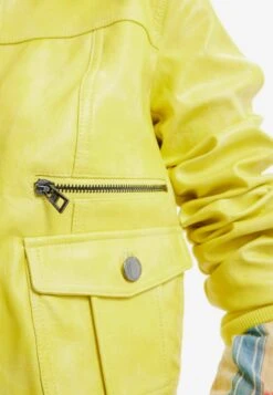 Desigual Kunstlederjacke - Yellow 10 Desigual Kunstlederjacke - Yellow -Friboo Verkauf Geschaft b11cea638c4649ed971b0727d5294a57