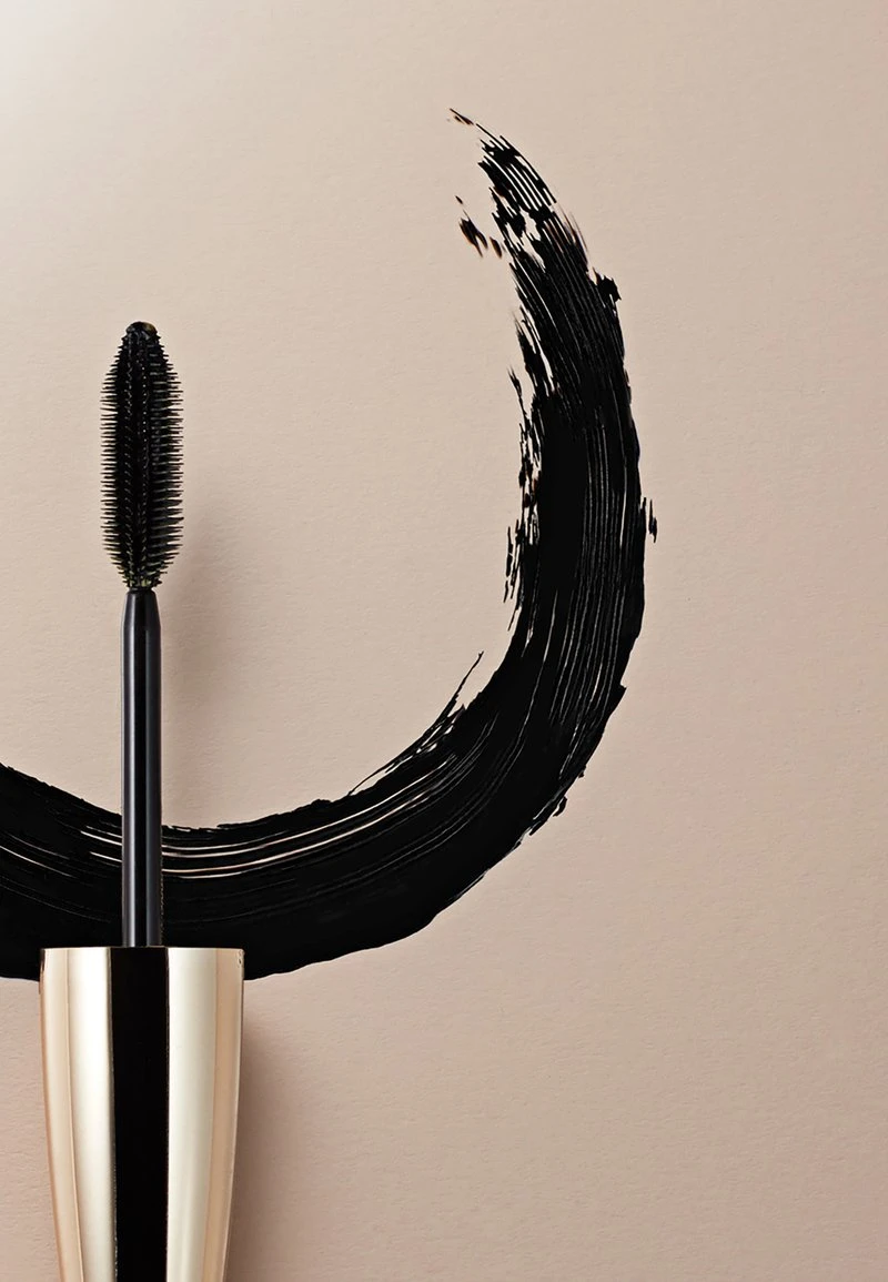 VOLUME MILLION LASHES - Mascara - Extra Black 4 VOLUME MILLION LASHES - Mascara - Extra Black – Bild 4