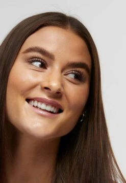 Brow Filler Pencil - Augenbrauenstift - Medium Brown 10 Brow Filler Pencil - Augenbrauenstift - Medium Brown -Friboo Verkauf Geschaft bbc486cbf3cf41e1aa7992d6fc663643