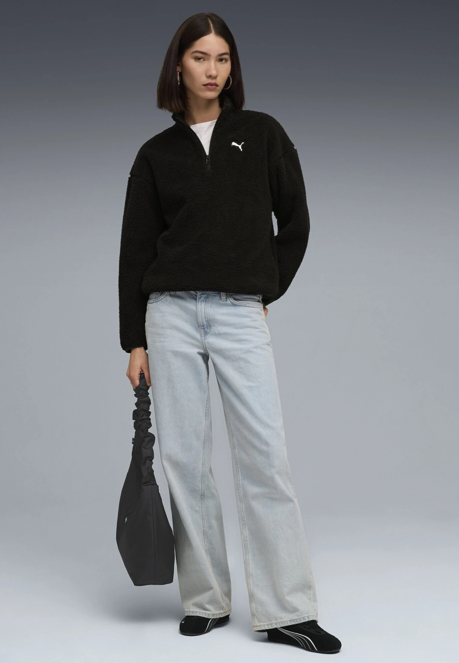 Puma ESSENTIALS ELEVATED COMFORT - Fleece Jumper - Black 1 Puma ESSENTIALS ELEVATED COMFORT - Fleece Jumper - Black