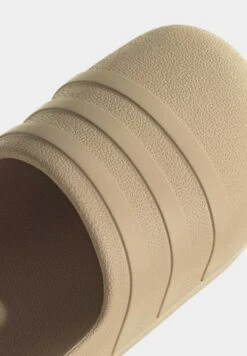 Adidas Originals ADIFOM ADILETTE UNISEX - Badesandale - Magic Beige Magic Beige Core Black -Friboo Verkauf Geschaft c2a7d71a09ef4eacaa2bdd92089adcfc