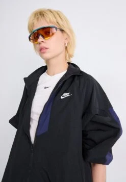 Nike Sportswear Windbreaker - Black/midnight Navy/sail 10 Nike Sportswear Windbreaker - Black/midnight Navy/sail -Friboo Verkauf Geschaft c31fafaa007340daa66d4c98645461b2