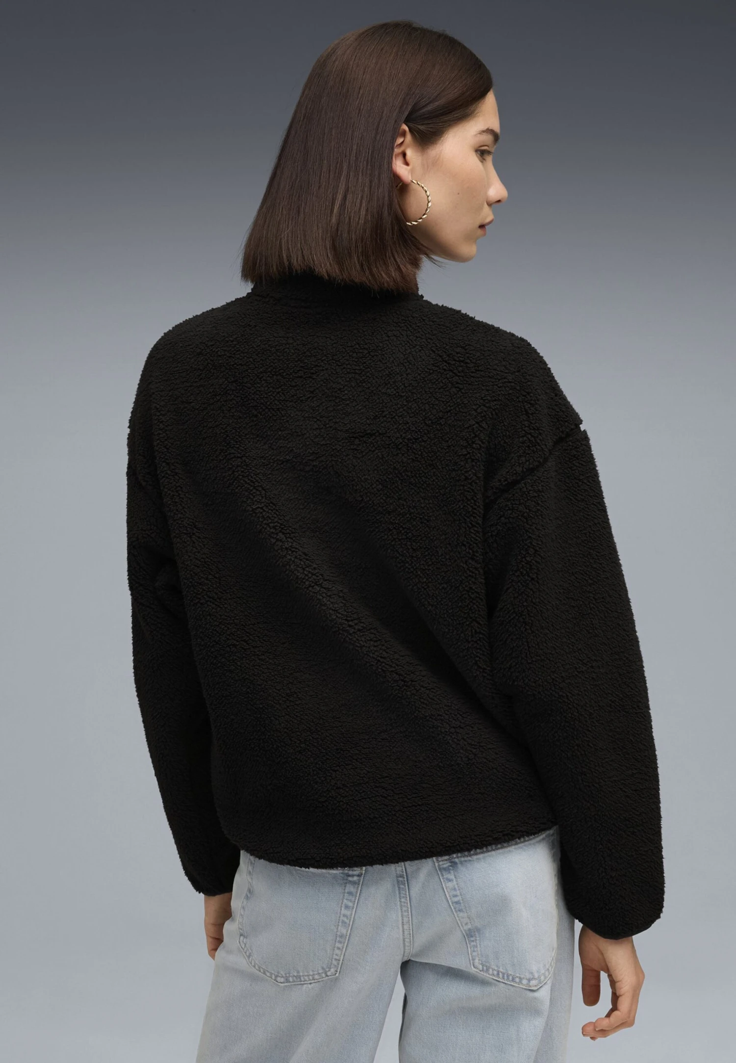 Puma ESSENTIALS ELEVATED COMFORT - Fleece Jumper - Black 3 Puma ESSENTIALS ELEVATED COMFORT - Fleece Jumper - Black – Bild 3